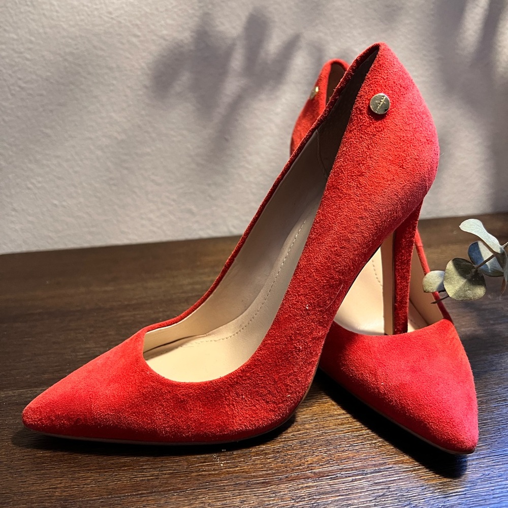 Calvin Klein Red Pumps 5M
